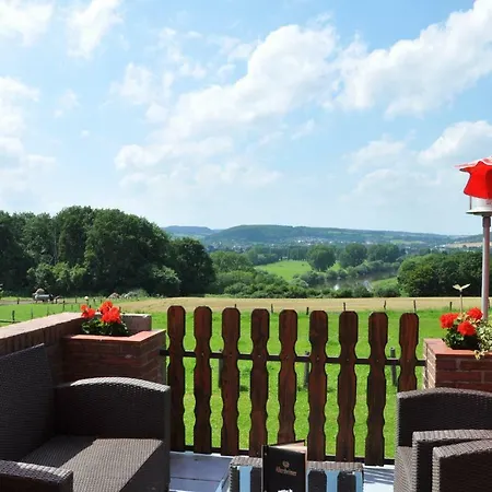 Steinkrug An Der Weser Inn