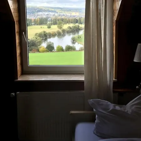 Inn Steinkrug An Der Weser 2*